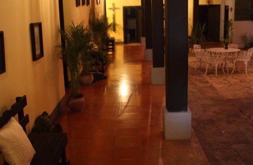 Zona Centro House | Bonita Finca en el centro historico de San Cristobal 5 habitaciones hasta 20 per