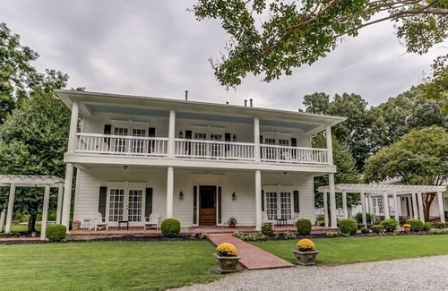Nesbit Bed & Breakfast | Bonne Terre Inn Loblolly Room