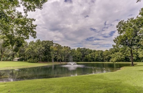Nesbit House | Bonne Terre Inn Magnolia Room
