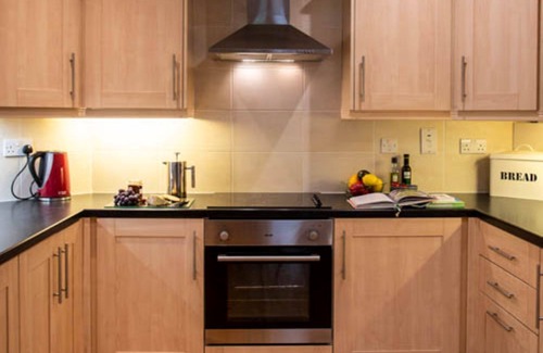 Arden Cottage | Bonnie Banks Cottage - Sleeps 6 - sleeps 6 guests in 3 bedrooms