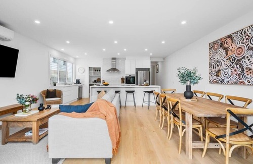 Geelong House | Bonnie Belle I Geelong CBD Luxury
