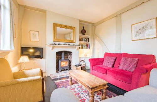 Goodnestone House | Bonnington Cottage by Bloom Stays