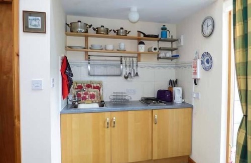 Harbottle Cottage | BONNY BARN, pet friendly, character holiday cottage in Harbottle