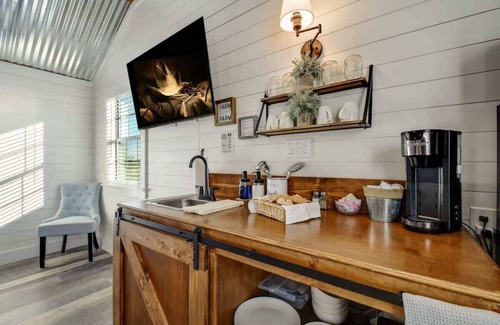 Fredericksburg House | Bonny Bluebonnets Cottage w/Stunning Hill Country