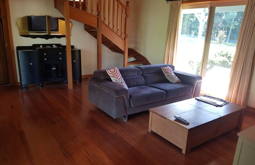 Bonville House | Bonville Estate is a semi rural resort- style home located in Bonville, NSW