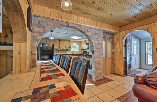 Russell Cabin | Book 3 nights, get the 4th night Free!nThe Hot Tub lounge is now open.