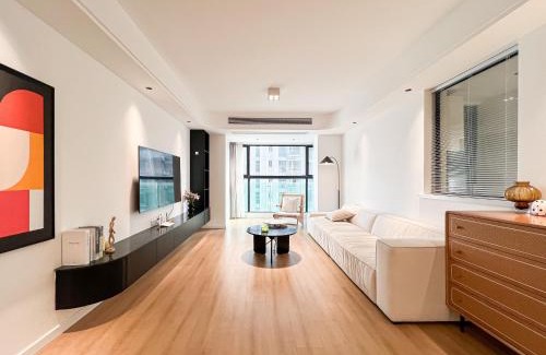 Xuhui Apartment | Book and Bed - Xujiahui