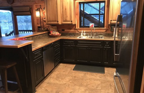 West Greene Cabin | BOOK FOR ALABAMA FOOTBALL GAME WEEKENDS/AMAZING LOG CABIN/TOMBIGBEE RIVER