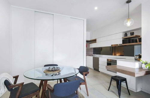 South Brisbane Apartment | Book for Brisbane Festival in heart of South Bris!