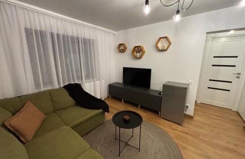 Targoviste Apartment | Book Me Now Apartments