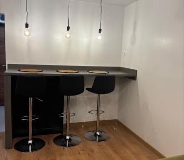 Targoviste Apartment | Book Me Now Apartments