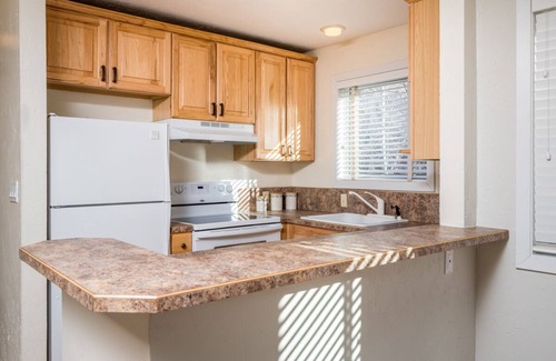 Ketchum Condo | Book Now for Winter Stays! Pleasant Condo with Hot Tub Access and Beautiful Views