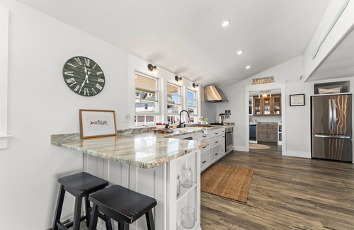 Scituate House | BOOK NOW! Walk on beach! Amazing views! Location!
