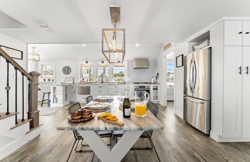 Scituate House | BOOK NOW! Walk on beach! Amazing views! Location!