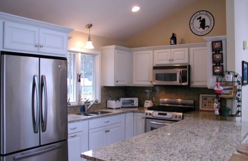 Adamsville House | Book Summer 2024, now! Great Place!