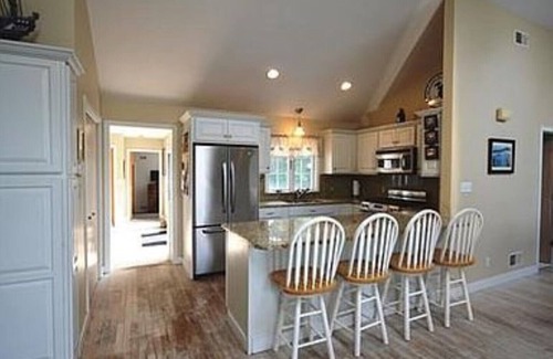 Adamsville House | Book Summer 2024, now! Great Place!