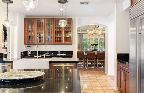 El Mirador House | Book Today for a Fall Getaway! A Chic Downtown Home with Private Pool and Hot Tub!