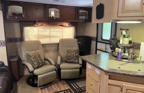 Goshen House | Book your Fall Getaway now ! Our Season ends November 22!