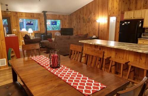 Manitowish Waters House | Book Your Fall Getaway Now.