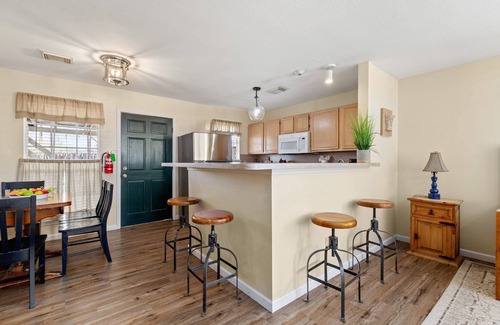 New Braunfels House | Book Your New Braunfels Escape