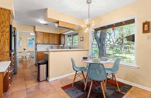 North San Antonio - SAT House | Book Your San Antonio Escape