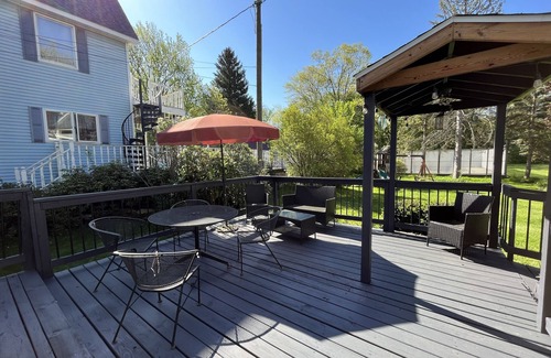 South Haven House | Book your Summer vacation! Close to town &beach, Book now to get 15% off weekly!