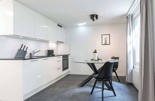 St. Gallen House | book2stay 1.5-room apartment #3 Hirschberg up to 2 people