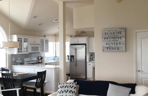 South Beach Haven House | Booking 2026 Amazing Views Ocean & Bay! 8 houses to direct beach access