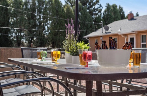 Colorado Springs House | Booking now for fall in Colorado Springs