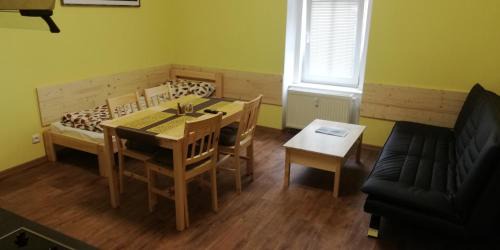 Decin Apartment | Booking Tržní