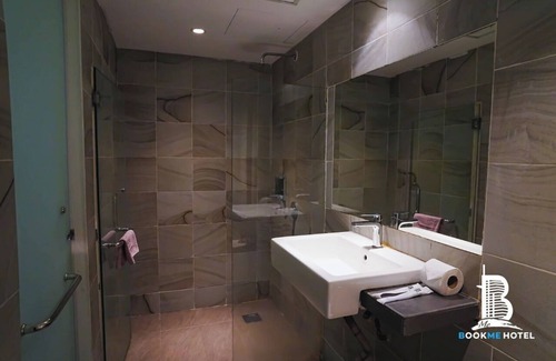 Bukit Indah Hotel | BookMe Hotel