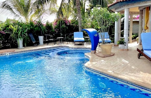 Saly Villa | Bookwithclass-luxury Stay Pool Villa am Meer