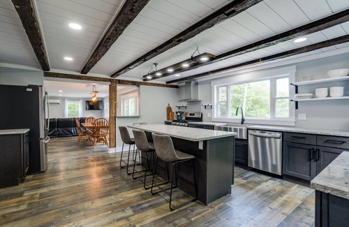 Himrod House | Boondock Retreat on Seneca Lake wine trail. Pet friendly with EV charger