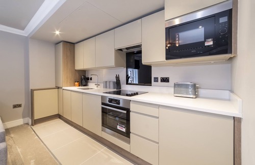 Bootham Cottage | Bootham House Apartment 7 - sleeps 6 guests in 2 bedrooms