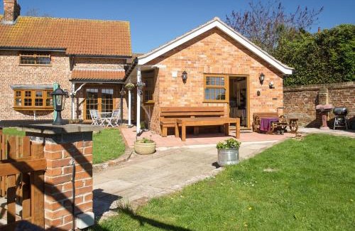 Spilsby House | Boothby Cottage