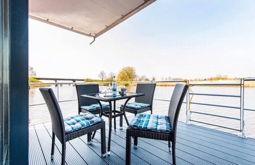 Breiholz RV Rental | Bootsmann