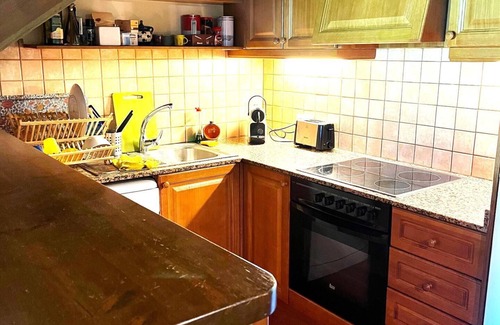 Pedra House | BOR lll - 6PAX - Three Bedroom House, Sleeps 6