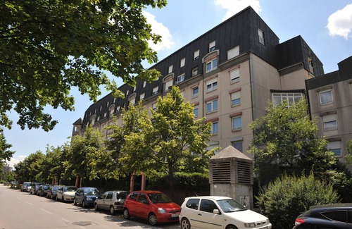 Bezigrad District Apartment | Bor Tour As/Bright APP in quiet area - free garage and WiFi