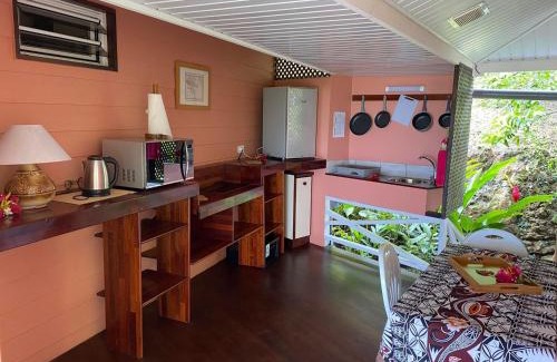 Bora Bora Hotel | BORA BORA HOLIDAY'S LODGE