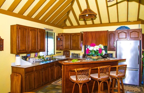Matira House | BORA - Fare Matira