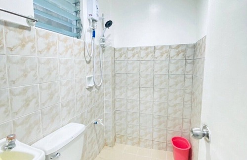 Aklan Province Apartment | Boracay Dmall Glo's Space R4 Max 6 Pax Near All Places