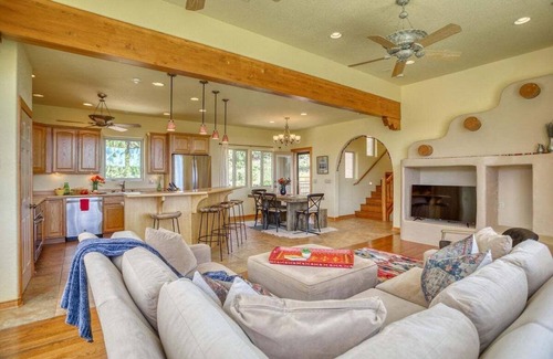 Pagosa Highlands House | Borders National Forest for Great Hikes, Wonderful Views, Luxury