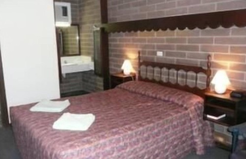 Tatiara Hotel | Bordertown Motel