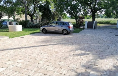 San Giovanni In Marignano Villa | Bordoni Villa Collection - Villa Emilia