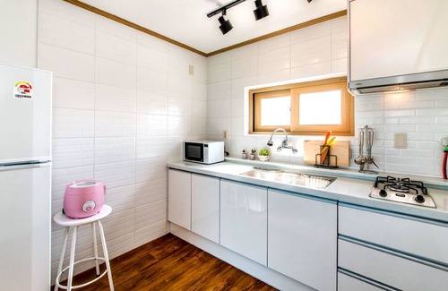Andeok Apartment | Boreum Pension