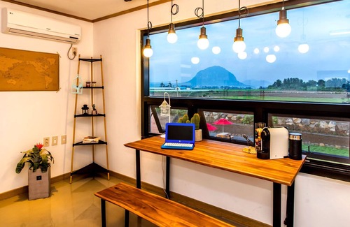 Andeok Apartment | Boreum Pension
