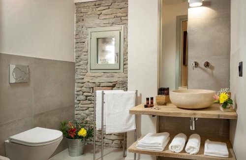 Neive House | Borgese Camere e Suites