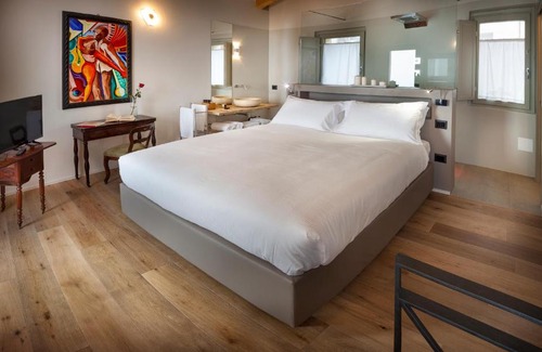 Neive House | Borgese Camere e Suites
