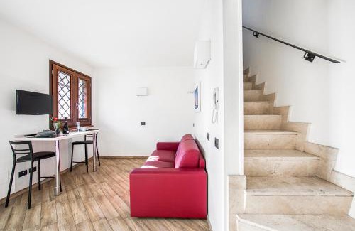 Zona XVIII Capannelle House | Borgo Aureo