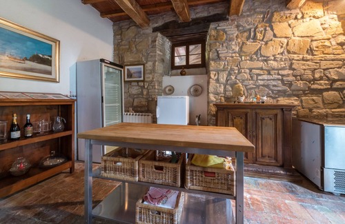 Camerino Villa | Borgo Colle Ridente 13, Emma Villas